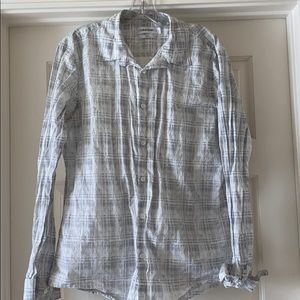 Calvin Klein slimfit long sleeve button down shirt